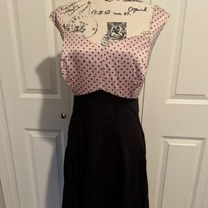 Polka Dot Pinup Dress w/ Sweetheart Neckline
